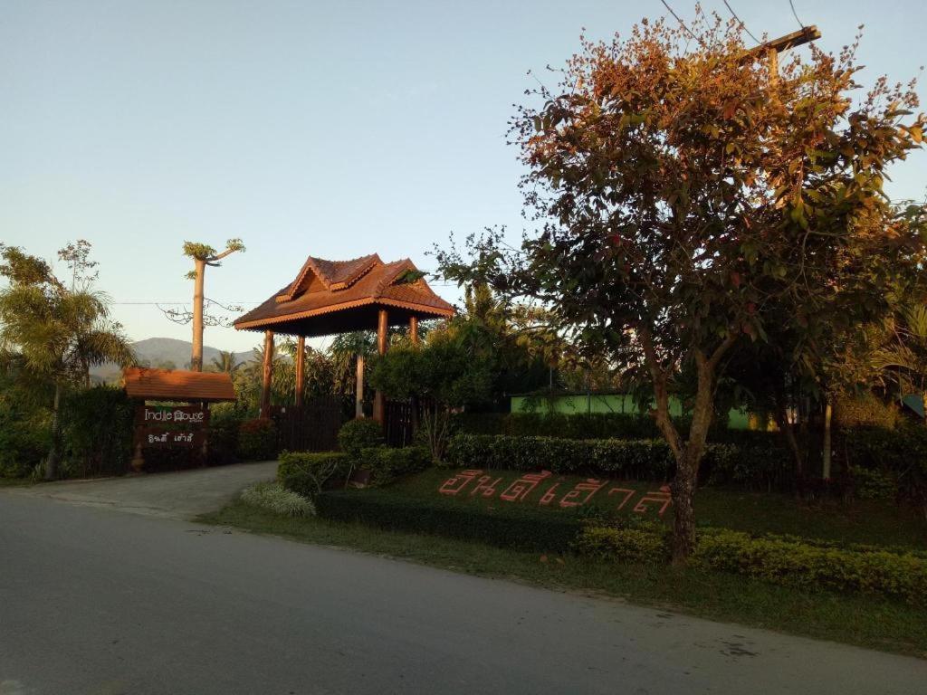 Indie House @ Maerim Chiang Mai Exteriör bild