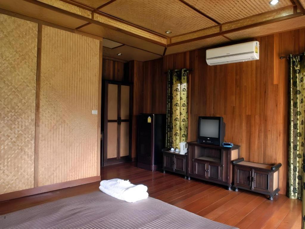 Indie House @ Maerim Chiang Mai Exteriör bild